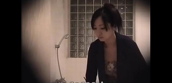  Voyeur of Japanese girl Mako higashio in bathroom